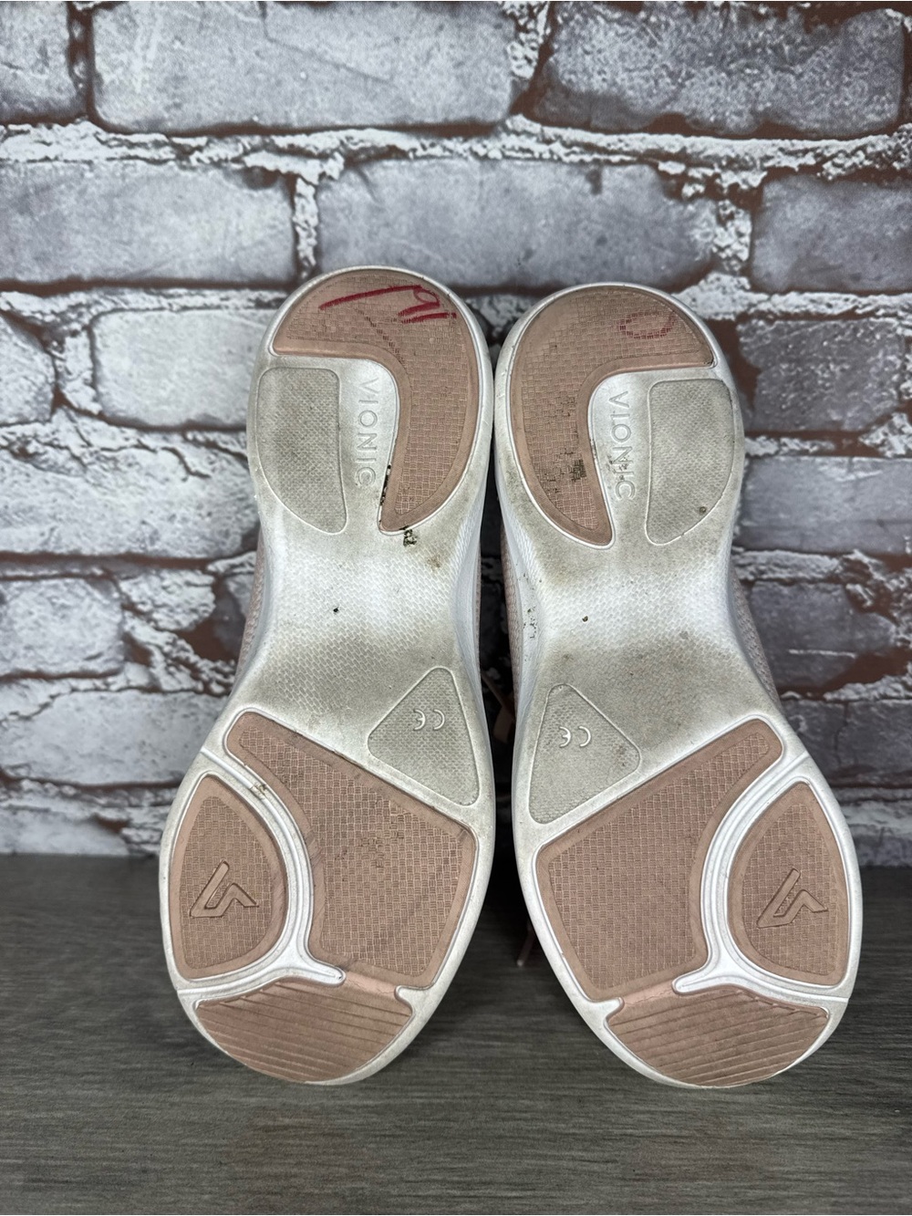 Vionic Blush Pink Lenora Leisure Supportive Walking Shoes Women Sz 7.5M US/38EU - Picture 13 of 13